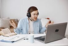 helpful approaches during phone interruptions